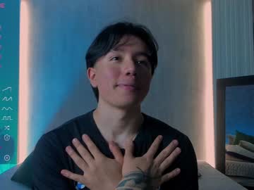 Apholo_Strong Chaturbate stream image from December 28, 2024