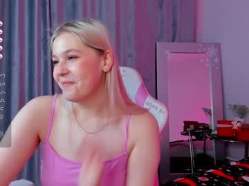 Colleen_Blake Chaturbate stream image from December 28, 2024