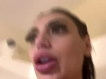 Geld_88 Chaturbate stream image from December 28, 2024