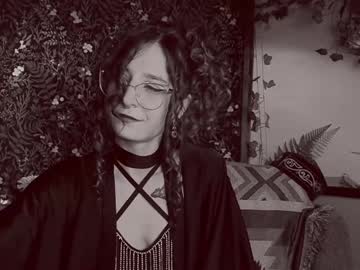 _Lady_Luna_ Chaturbate stream image from December 28, 2024