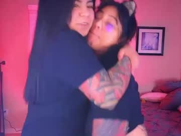 Miacanela_Xo Chaturbate stream image from December 28, 2024