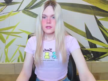 Auroralitta Chaturbate stream image from December 28, 2024
