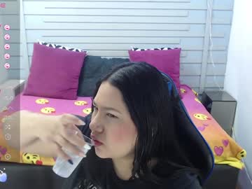 Evelin_Zaens Chaturbate stream image from December 28, 2024