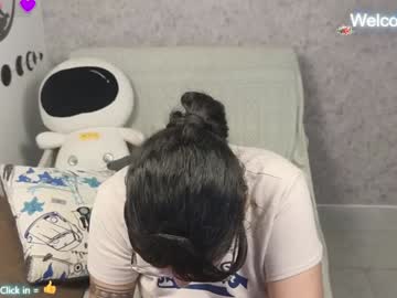 Moonwoman_ Chaturbate stream image from December 28, 2024
