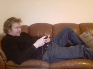 Redlols Chaturbate stream image from December 28, 2024