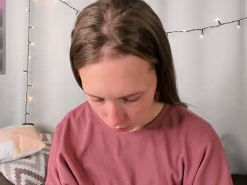 Bubblebbb Chaturbate stream image from December 28, 2024