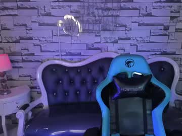 Carlie_Mayer Chaturbate stream image from December 28, 2024