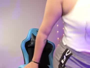 Laila_Hot18 Chaturbate stream image from December 28, 2024