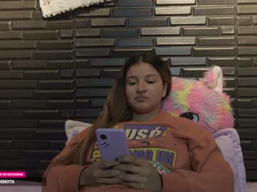 Miadimota Chaturbate stream image from December 28, 2024