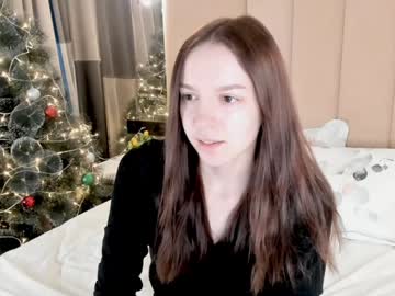 Quennabingham Chaturbate stream image from December 28, 2024