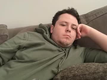 Bisexualchubbyboy Chaturbate stream image from December 28, 2024