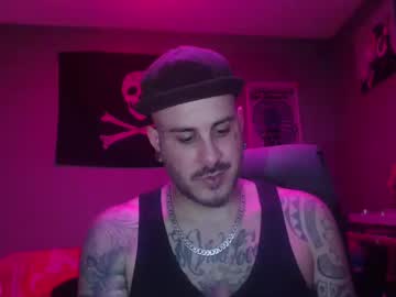 Dabirdfree Chaturbate stream image from December 28, 2024