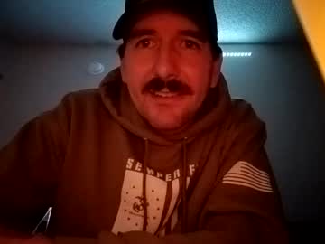 Eld1rto Chaturbate stream image from December 28, 2024
