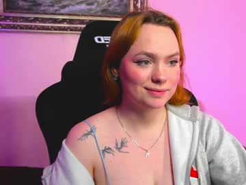 Kari_Lunna stream image from December 28, 2024