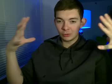 Liamnotsonormal Chaturbate stream image from December 28, 2024