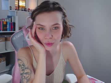 Milly_Ross23 Chaturbate stream image from December 28, 2024