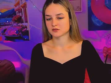 Deboralarson Chaturbate stream image from December 28, 2024