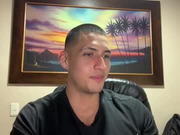Isaac_Gray Chaturbate stream image from December 28, 2024