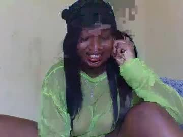 Noushka480892 Chaturbate stream image from December 28, 2024