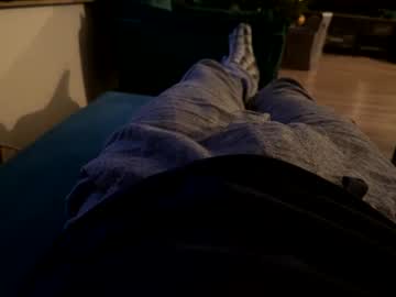 Robwert1 Chaturbate stream image from December 28, 2024