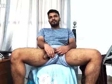 Spicybuoy Chaturbate stream image from December 28, 2024