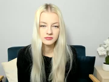 Tracysensitive Chaturbate stream image from December 28, 2024