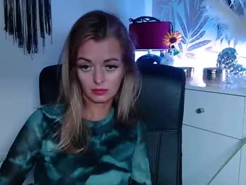 Valerieluvsugar Chaturbate stream image from December 28, 2024