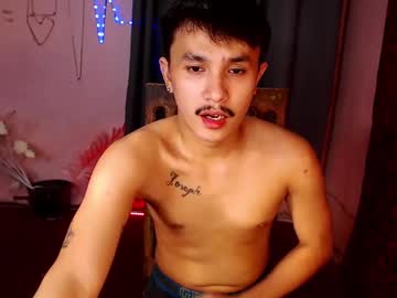 Ethan_Uwuxx Chaturbate stream image from December 28, 2024