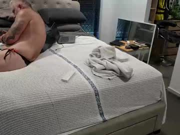 Love2wankaload Chaturbate stream image from December 28, 2024