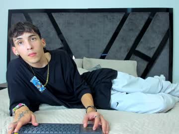 Vincenthunter Chaturbate stream image from December 28, 2024