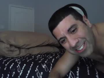 7straightuncut Chaturbate stream image from December 28, 2024
