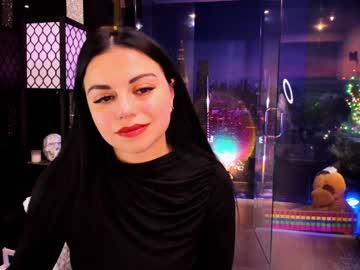 Alma_Pearl Chaturbate stream image from December 28, 2024