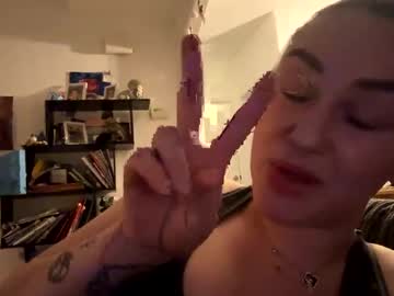 Danielle2015 Chaturbate stream image from December 28, 2024
