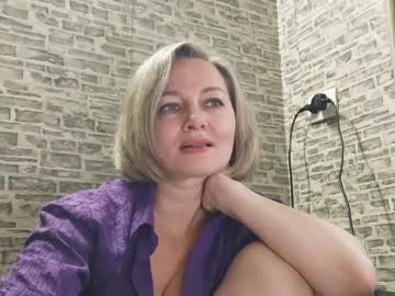 Edithmanning Chaturbate stream image from December 28, 2024