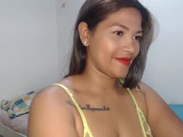 Makennaa_1 Chaturbate stream image from December 28, 2024