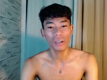 Yourdreamboyx Chaturbate stream image from December 28, 2024