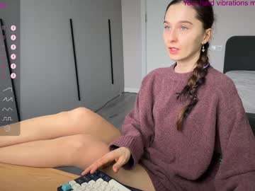 Chantwow Chaturbate stream image from December 28, 2024