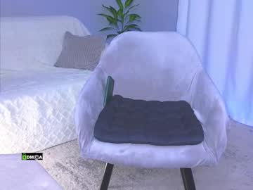 Lisa_Art Chaturbate stream image from December 28, 2024