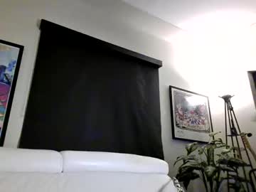 Sofaking9 Chaturbate stream image from December 28, 2024