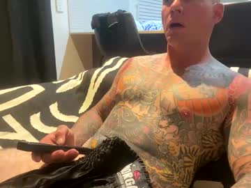 Thetattooed Chaturbate stream image from December 28, 2024