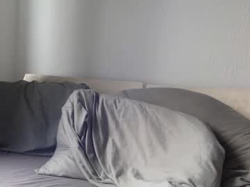 Luisbadx Chaturbate stream image from December 28, 2024