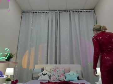 Tiffanybatson Chaturbate stream image from December 28, 2024