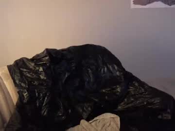 Agin17 Chaturbate stream image from December 28, 2024