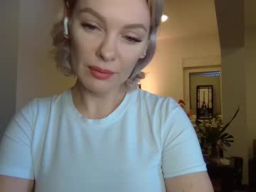 Beautifulkollettee Chaturbate stream image from December 28, 2024