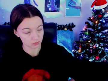 Ilu4 Chaturbate stream image from December 28, 2024
