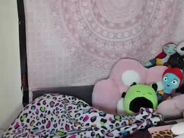 Veelehanex3 Chaturbate stream image from December 28, 2024