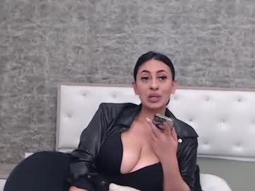 Aimeclarkhe Chaturbate stream image from December 28, 2024