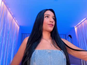 Bellacarteer_ Chaturbate stream image from December 28, 2024