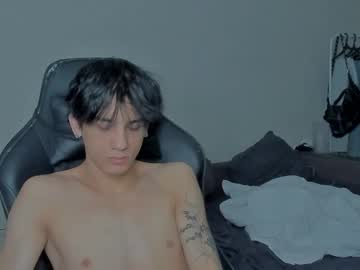 Davisross Chaturbate stream image from December 28, 2024