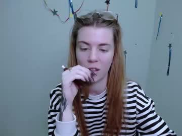 Emilyfant_ Chaturbate stream image from December 28, 2024